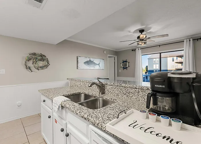 Holiday home Beachfront - 2 Bedrooms - Big Screen Tv Gulf Shores